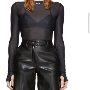 OFF-WHITE
Black Basic Sheer T-Shirt
Size: 38